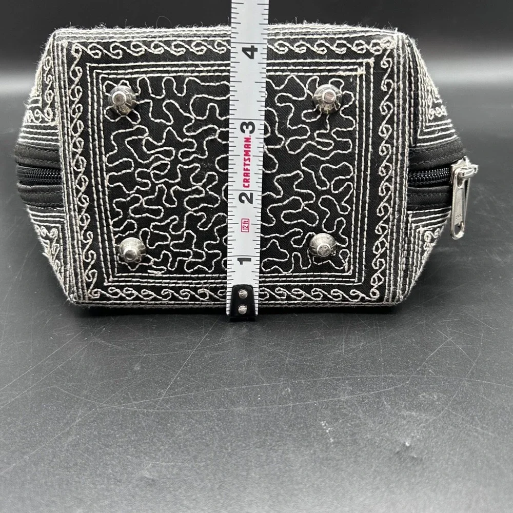 Laga Designs Embroidered Ethnic Handmade Handbag Petite Black‎ White EUC